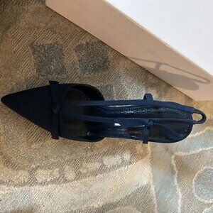 manolo blanik navy pumps size 7 , 37